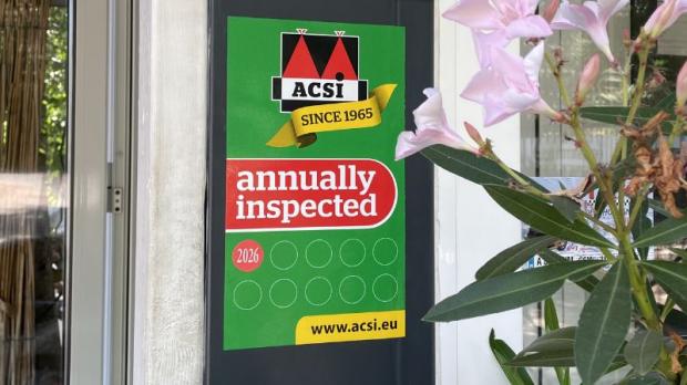 Къмпинг Айлякъ инспектиран и одобрен от холандската ACSI